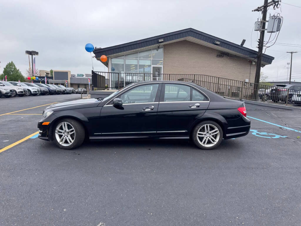 Used 2014 Mercedes-Benz C 300 4MATIC Sedan image 30