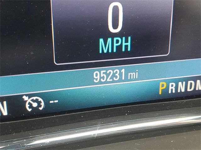 Used 2017 Buick Regal Sport Touring image 10