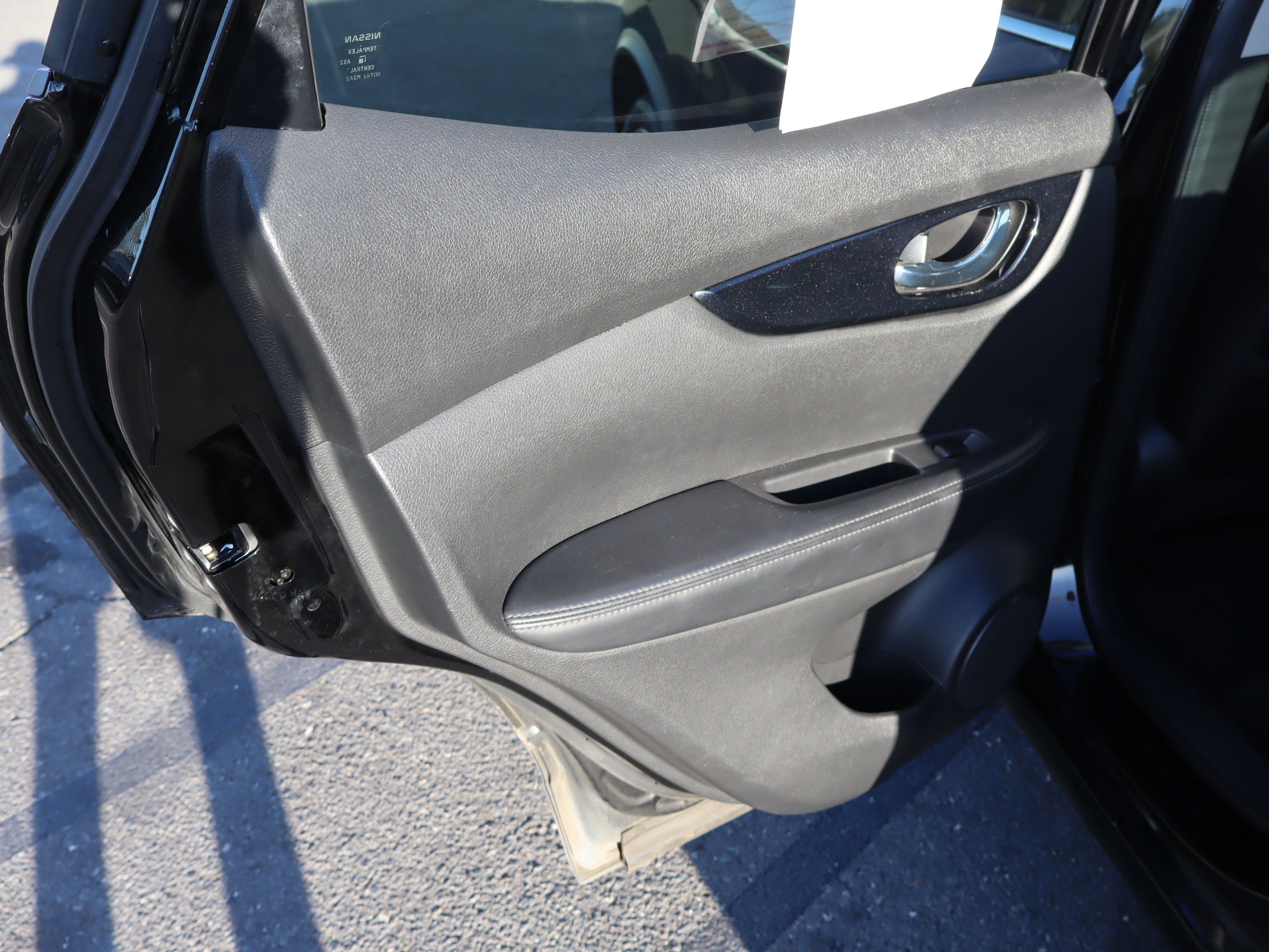 Used 2019 Nissan Rogue Sport SL FWD image 32