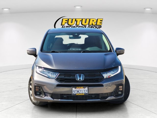 Used 2025 Honda Odyssey EX-L image 2