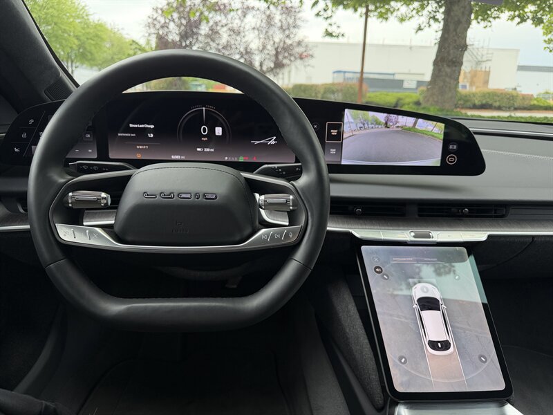 Used 2025 Lucid Air Touring AWD/4WD image 22