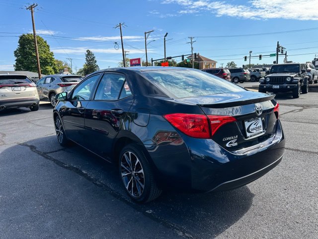 Used 2018 Toyota Corolla SE FWD image 6