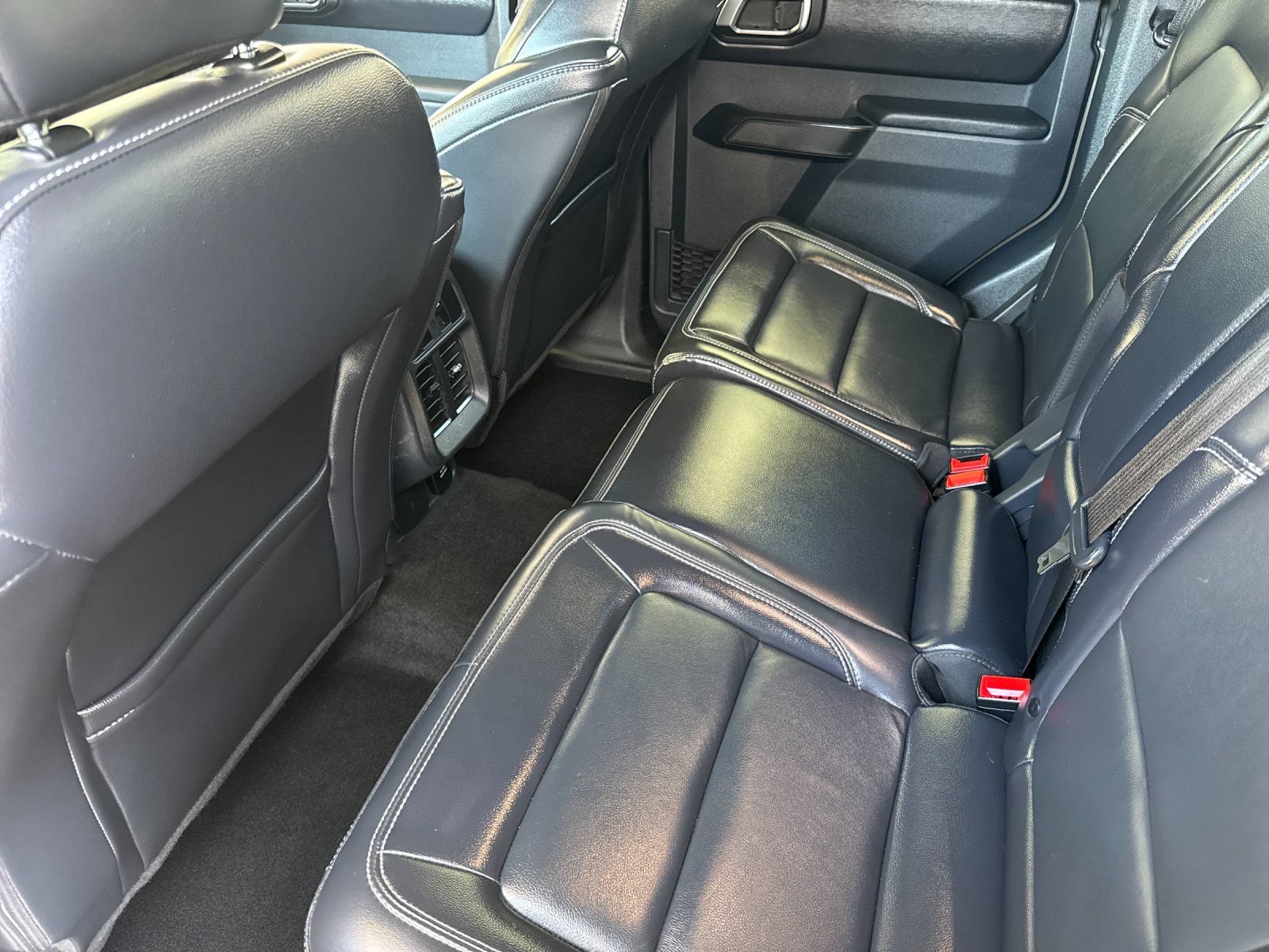 Used 2025 Ford Bronco Outer Banks AWD/4WD image 16