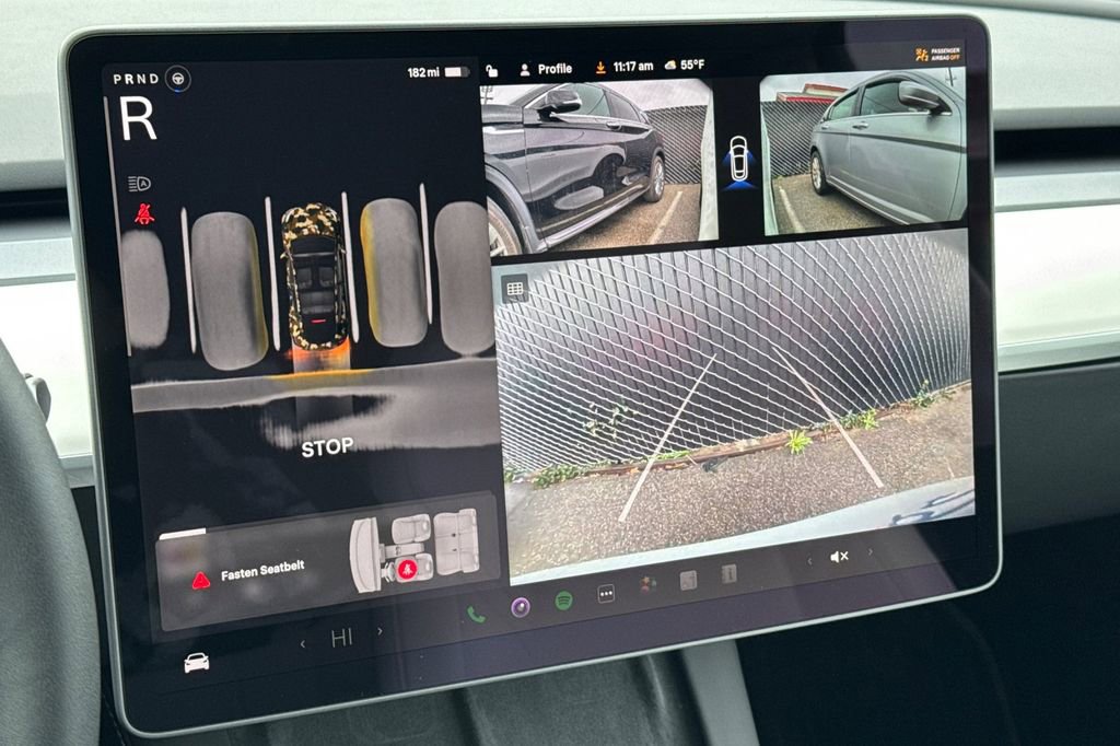 Used 2025 Tesla Model Y Performance image 18