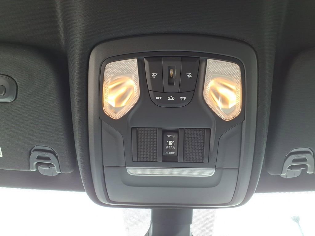 Used 2019 RAM 1500 Big Horn AWD/4WD image 22
