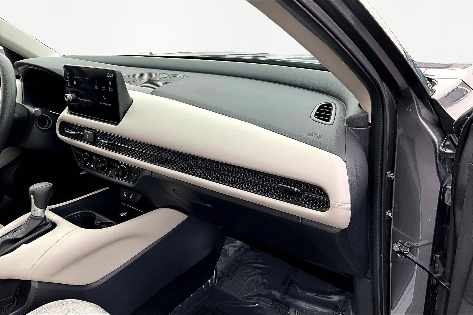 Used 2026 Honda HR-V LX image 25