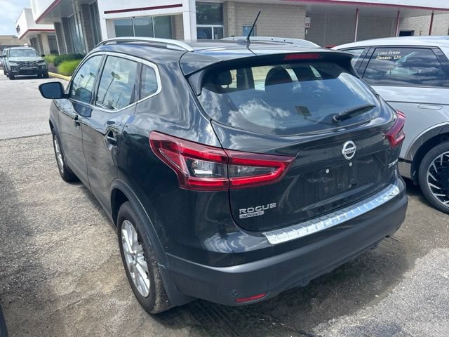 Used 2021 Nissan Rogue Sport SV AWD/4WD image 2
