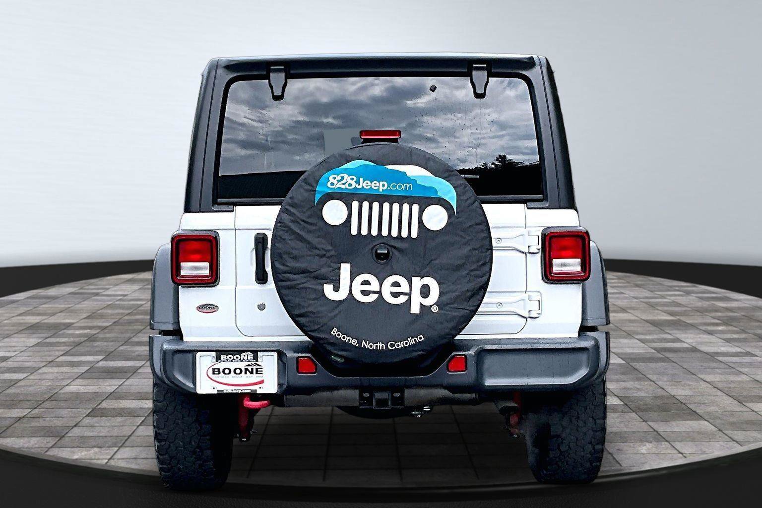 Used 2020 Jeep Wrangler Unlimited Rubicon AWD/4WD image 4