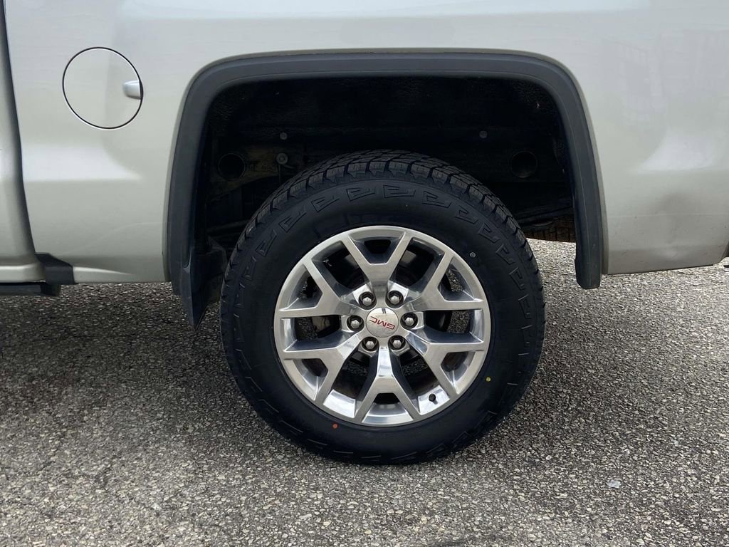 Used 2018 GMC Sierra 1500 SLT AWD/4WD image 9