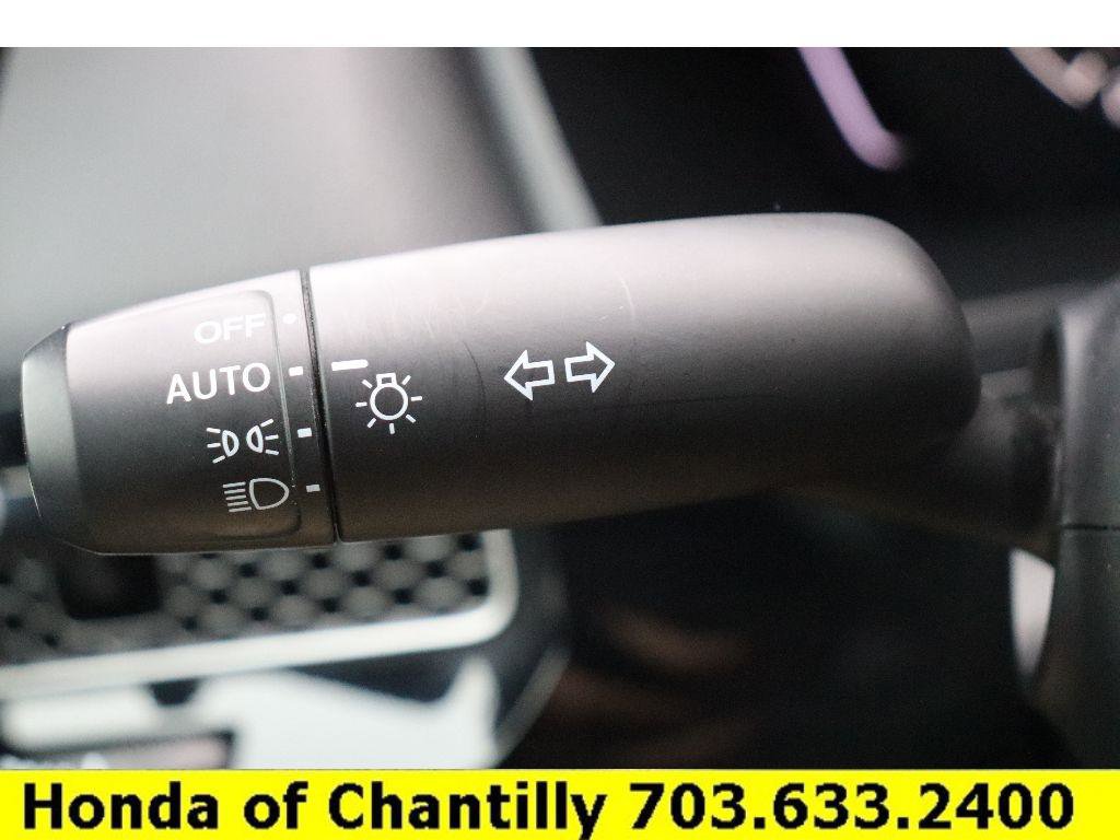 Used 2023 Honda Civic Sport image 10