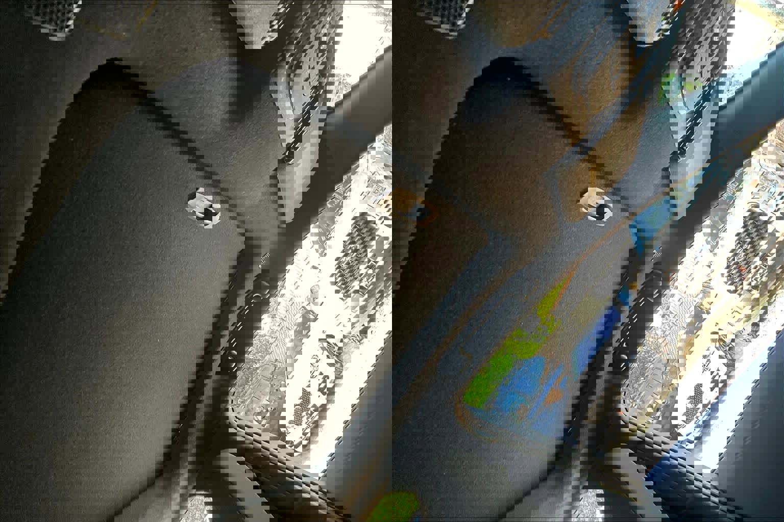 Used 2024 Toyota Corolla SE w/ SE Package image 14