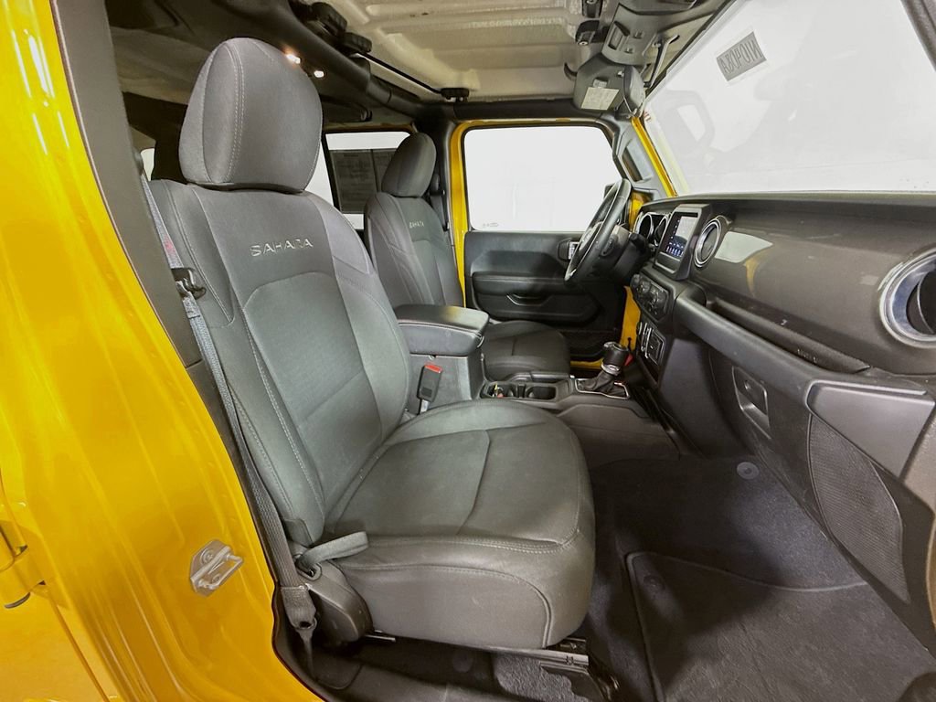 Used 2019 Jeep Wrangler Unlimited Sahara image 26