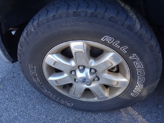 Used 2014 Ford F150 XLT w/ XLT Chrome Package AWD/4WD image 21