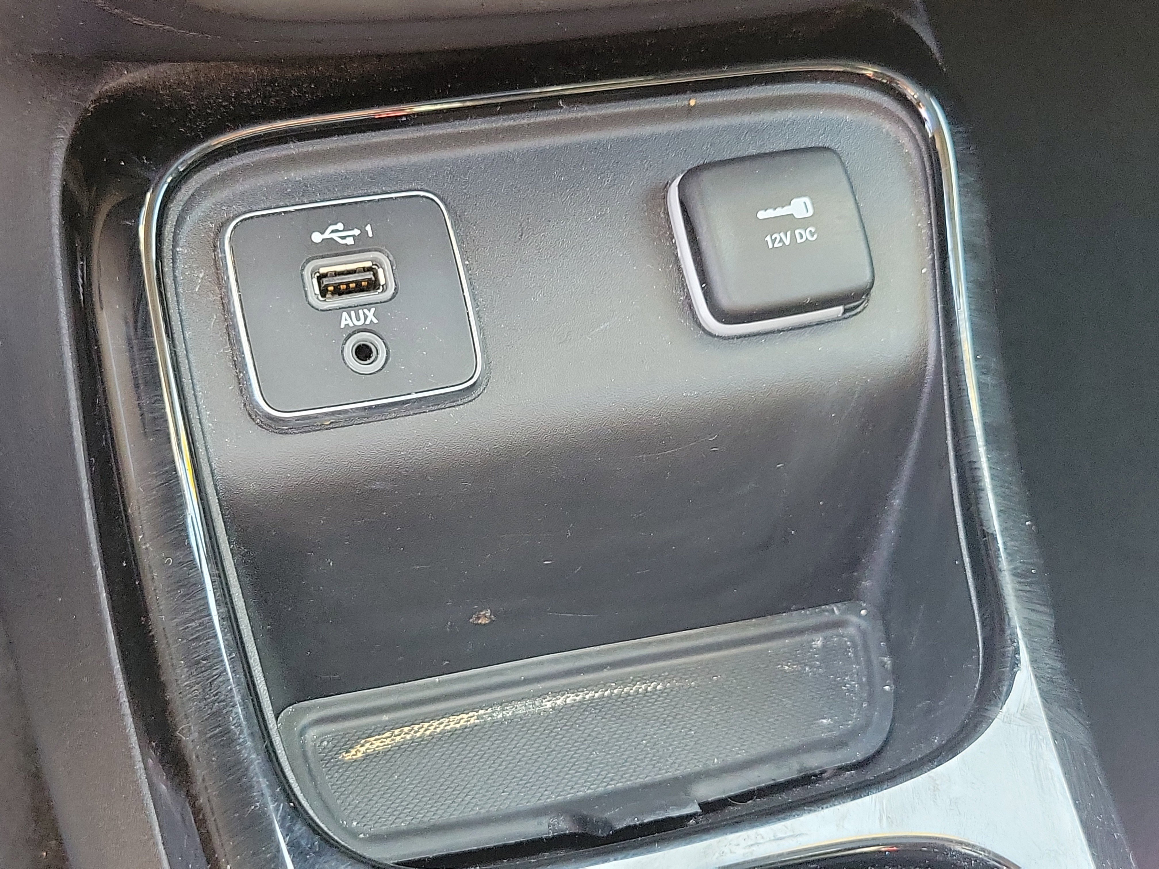 Used 2021 Jeep Compass Latitude w/ Sun and Sound Group image 34