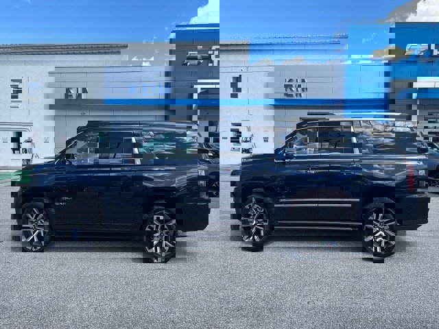 Used 2020 GMC Yukon XL Denali w/ Denali Premium Package image 5