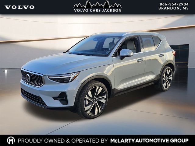 Used 2024 Volvo XC40 B5 Ultimate image 7