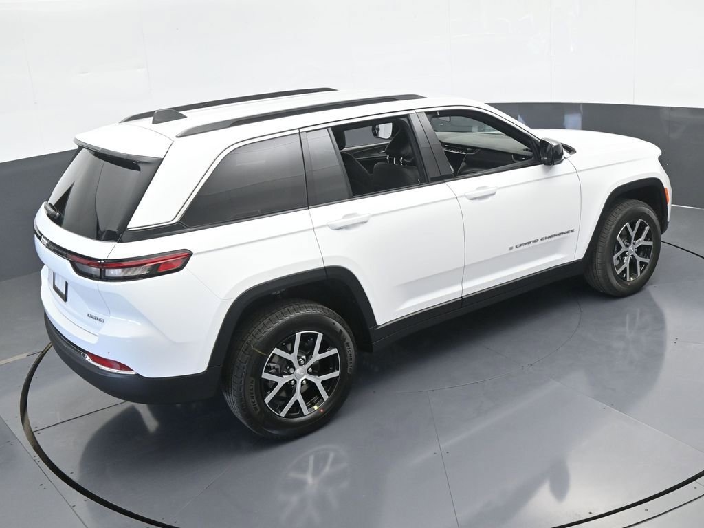 Used 2025 Jeep Grand Cherokee Limited image 51