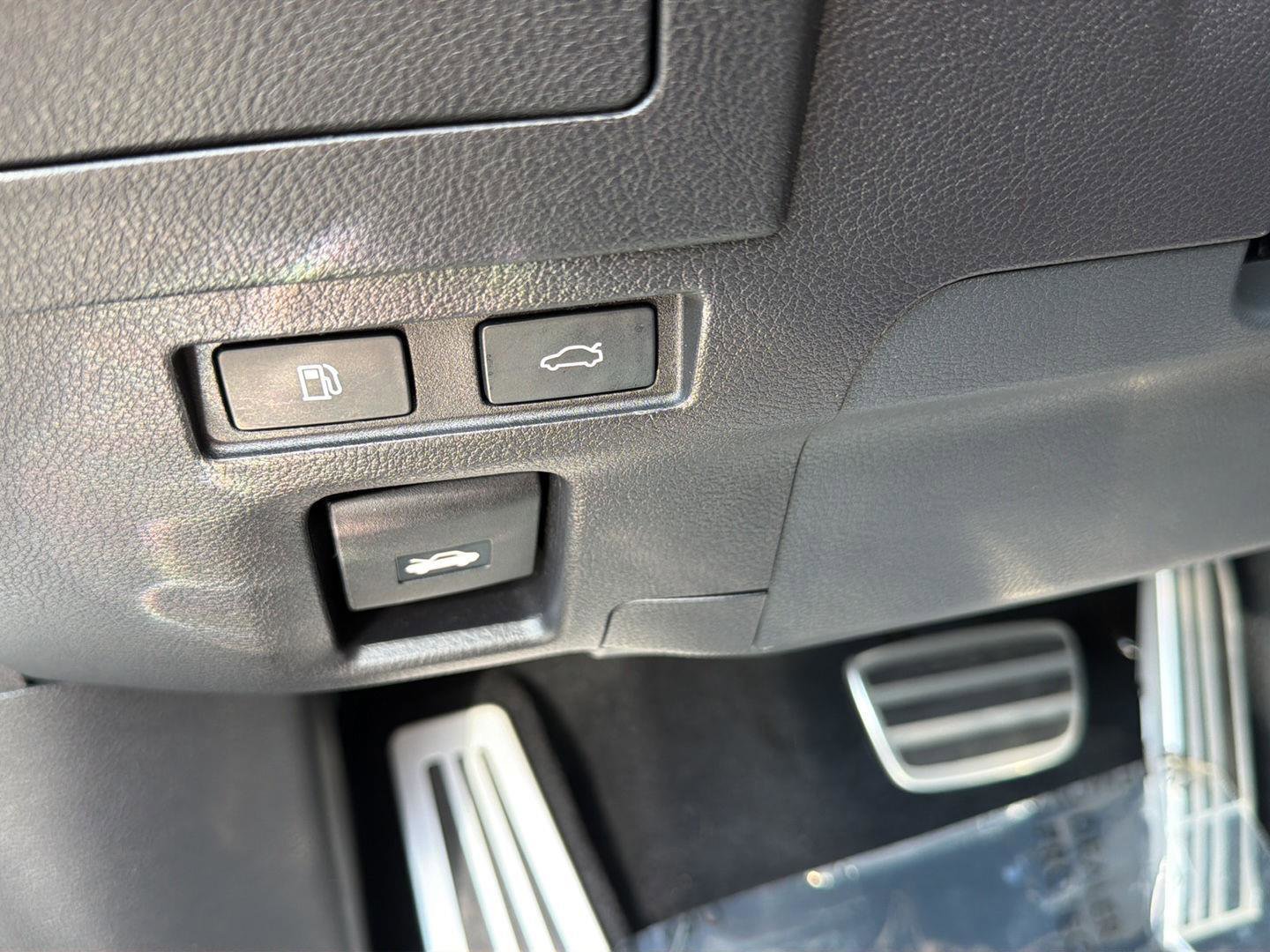 Used 2021 Lexus ES 350 F Sport w/ Protection Package (P3) FWD image 19