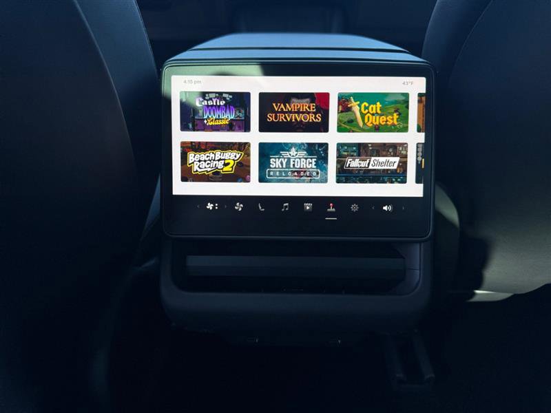 Used 2024 Tesla Model 3 Long Range image 38