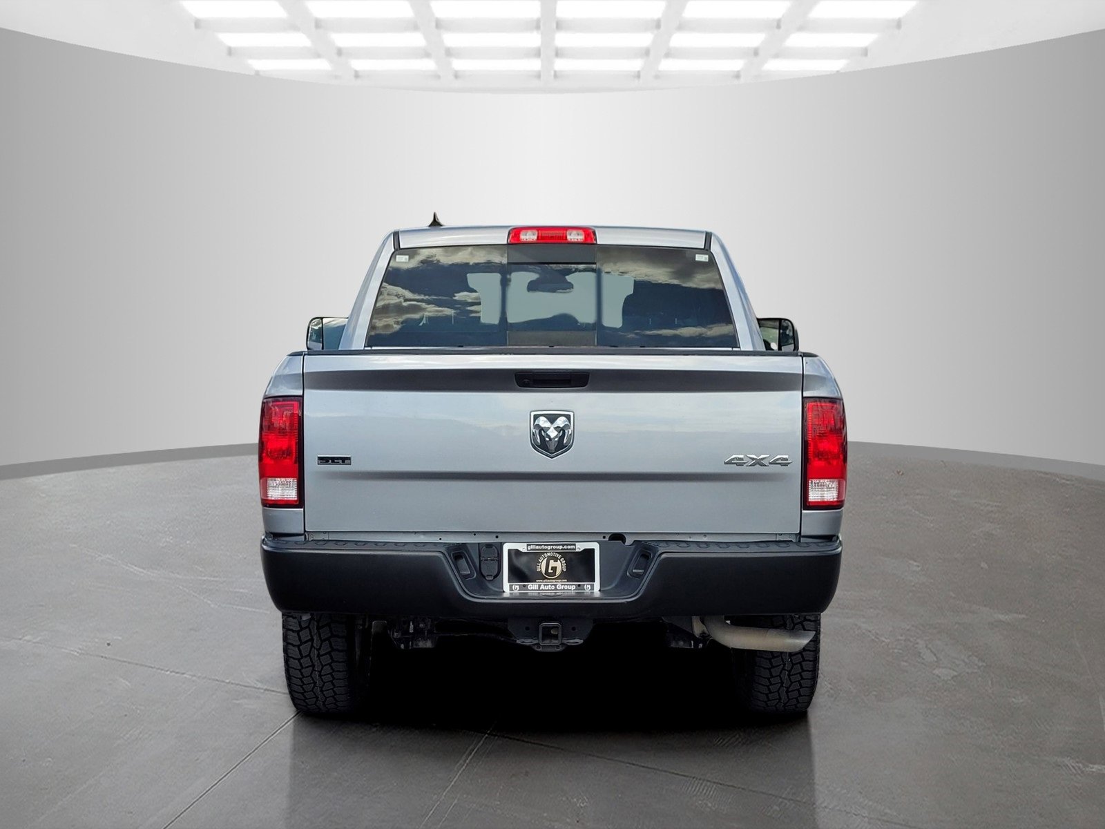 Used 2023 RAM 1500 Classic SLT w/ Trailer & Traction Group image 5