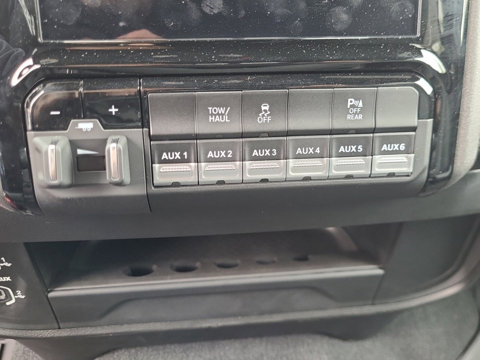 Used 2024 RAM 2500 Tradesman w/ Safety Group RWD image 37