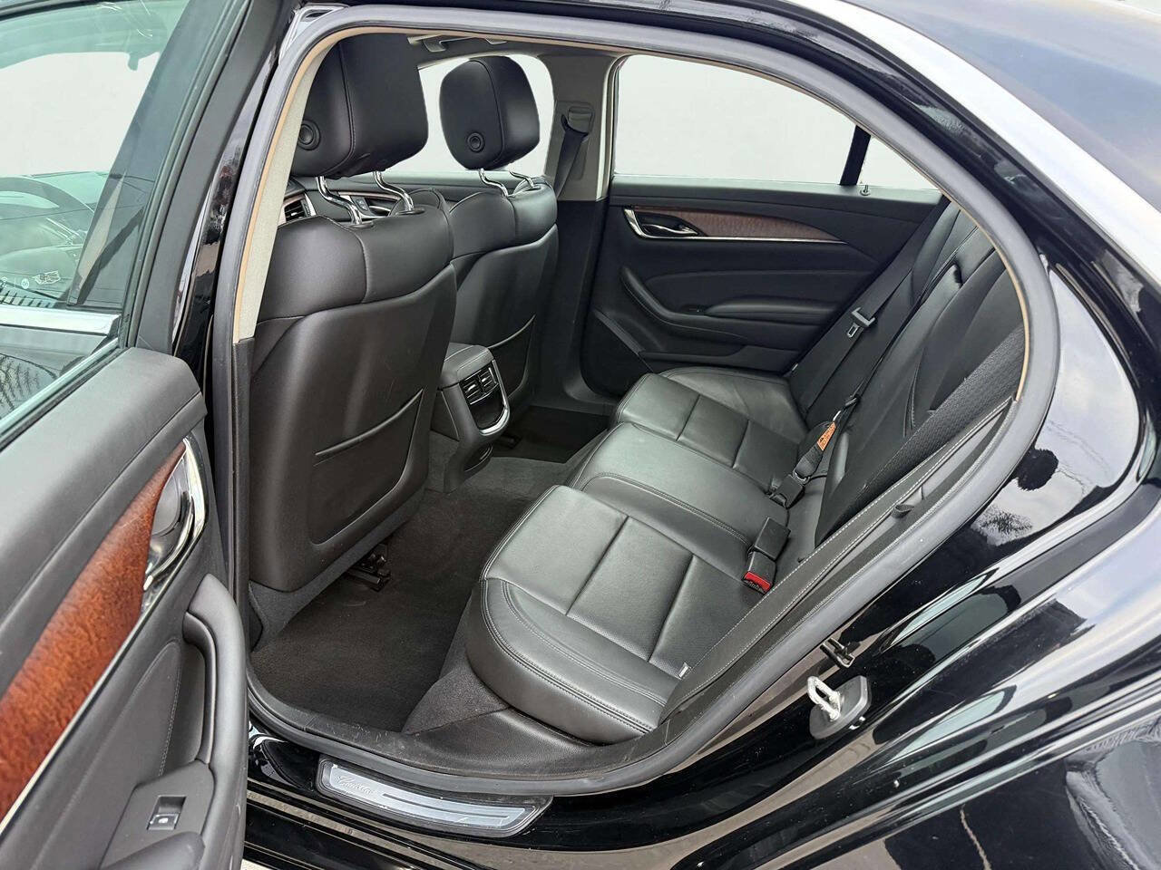 Used 2019 Cadillac CTS AWD Sedan w/ Seating Package image 11