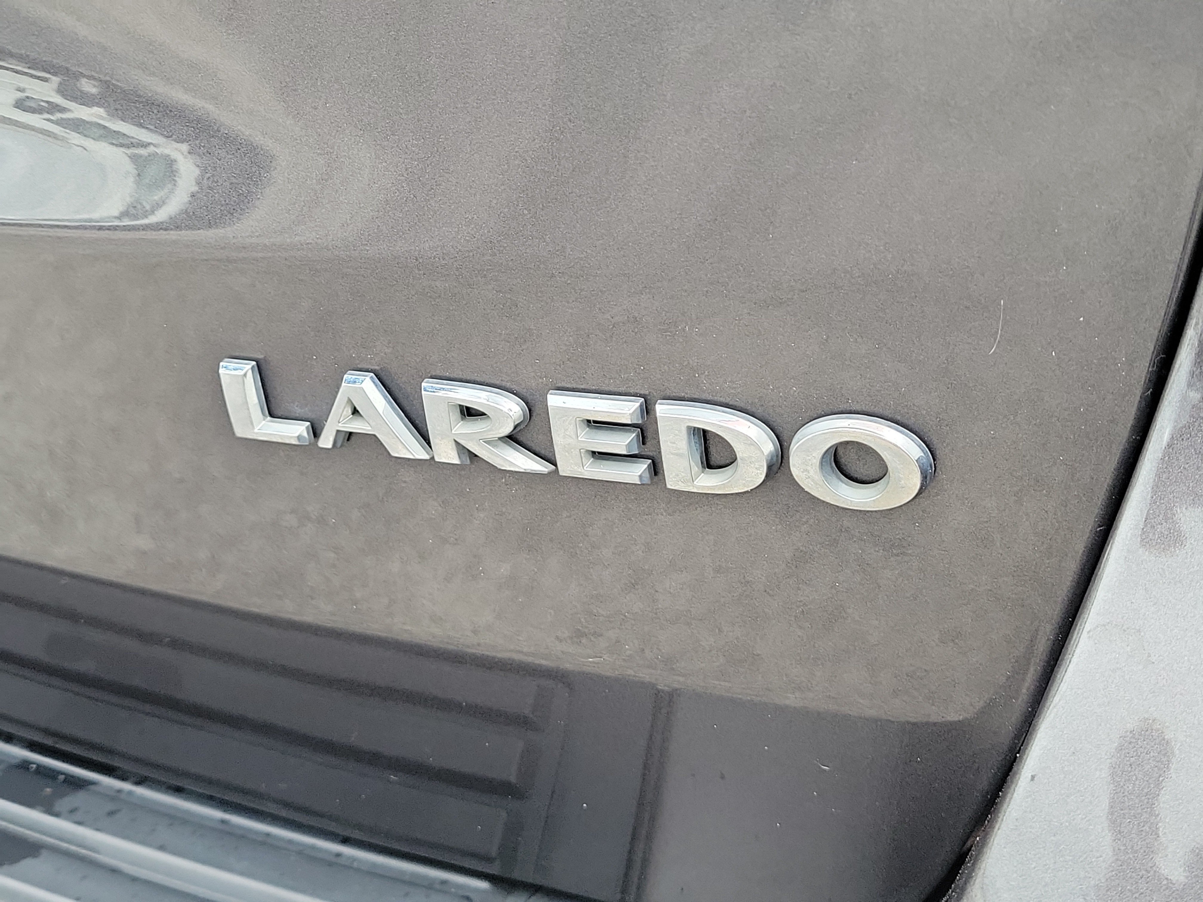 Used 2019 Jeep Grand Cherokee Laredo w/ Laredo X Package RWD image 10