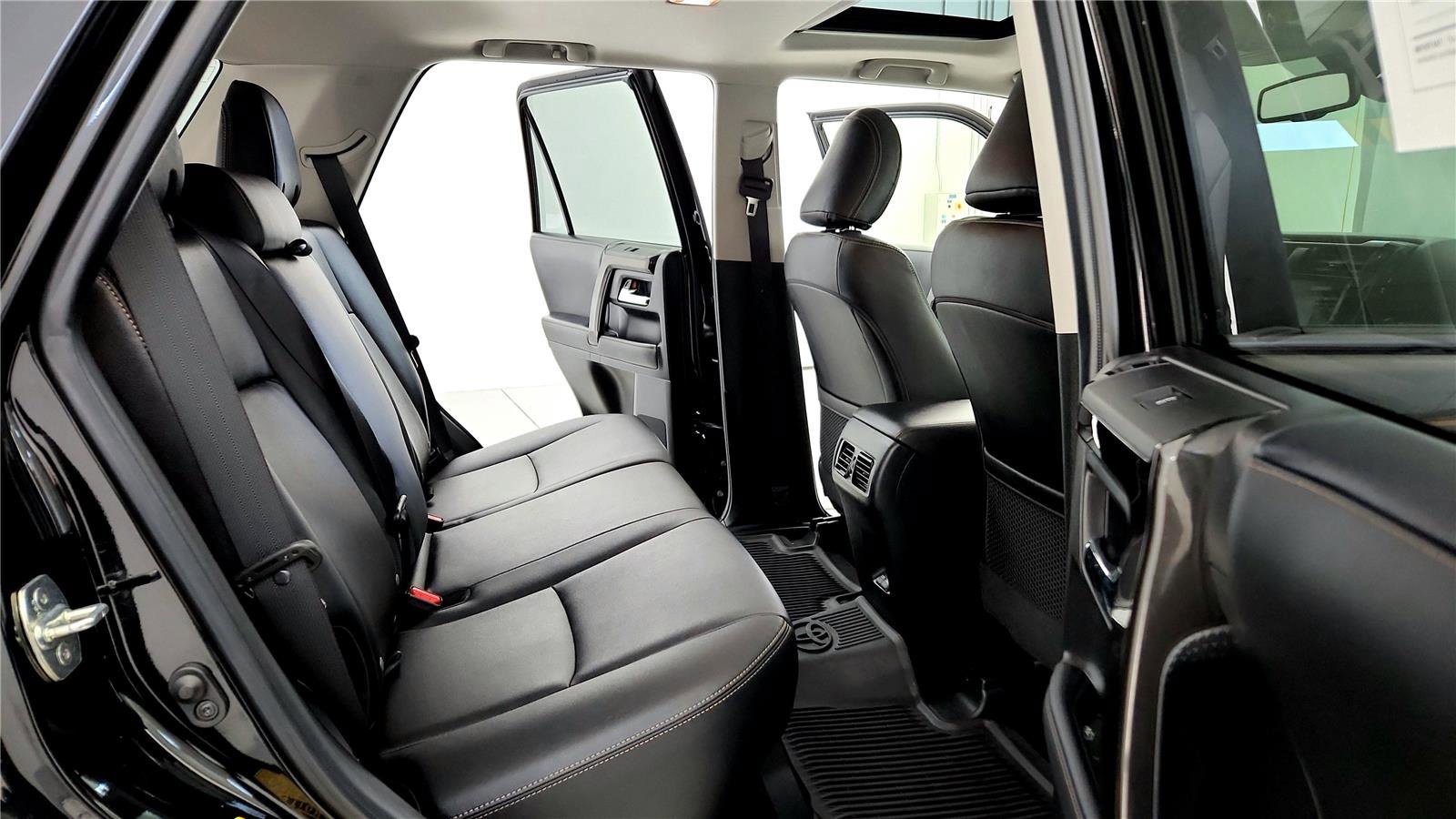 Used 2023 Toyota 4Runner 40th Anniversary SE image 18