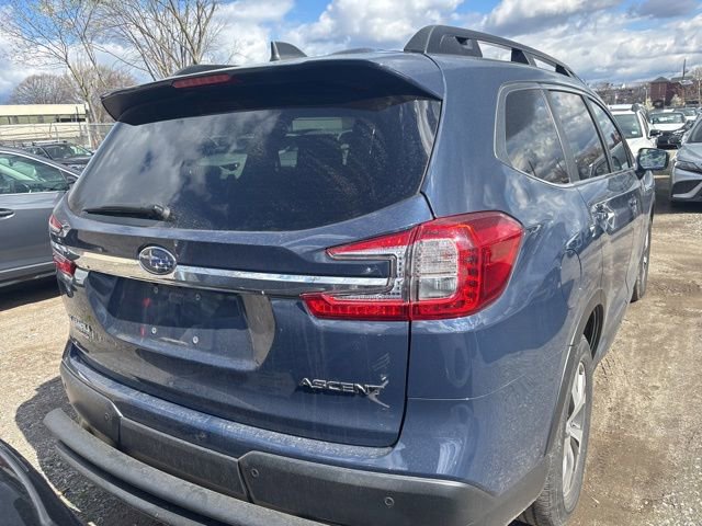 Used 2023 Subaru Ascent Premium w/ Convenience Package image 8