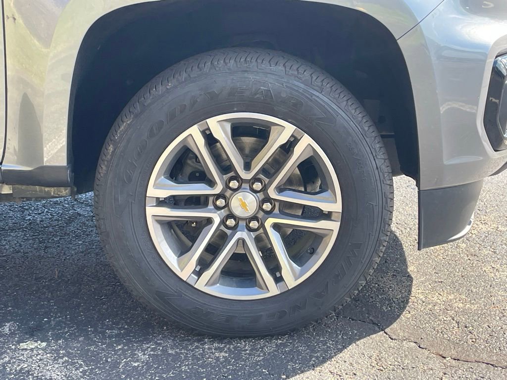 Certified 2022 Chevrolet Colorado W/T w/ Custom Special Edition image 9