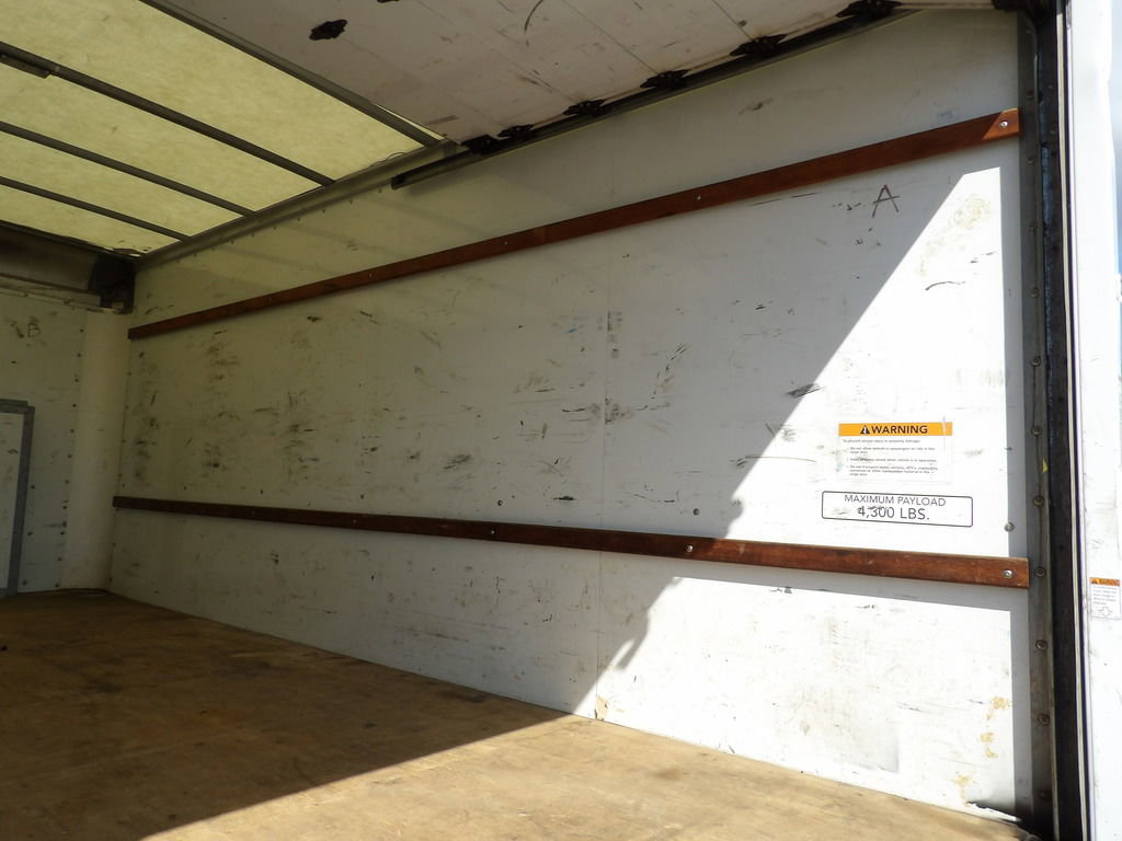 Used 2021 Ford E-350 and Econoline 350 Super Duty RWD image 31