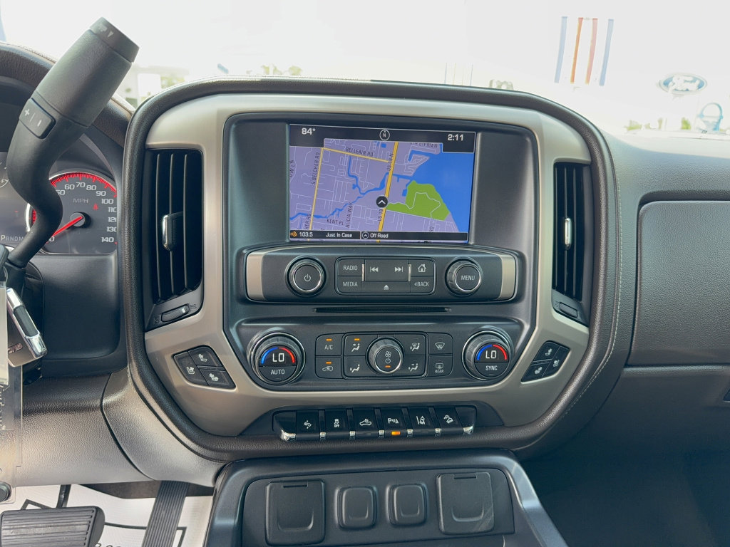 Used 2016 GMC Sierra 2500 Denali AWD/4WD image 21