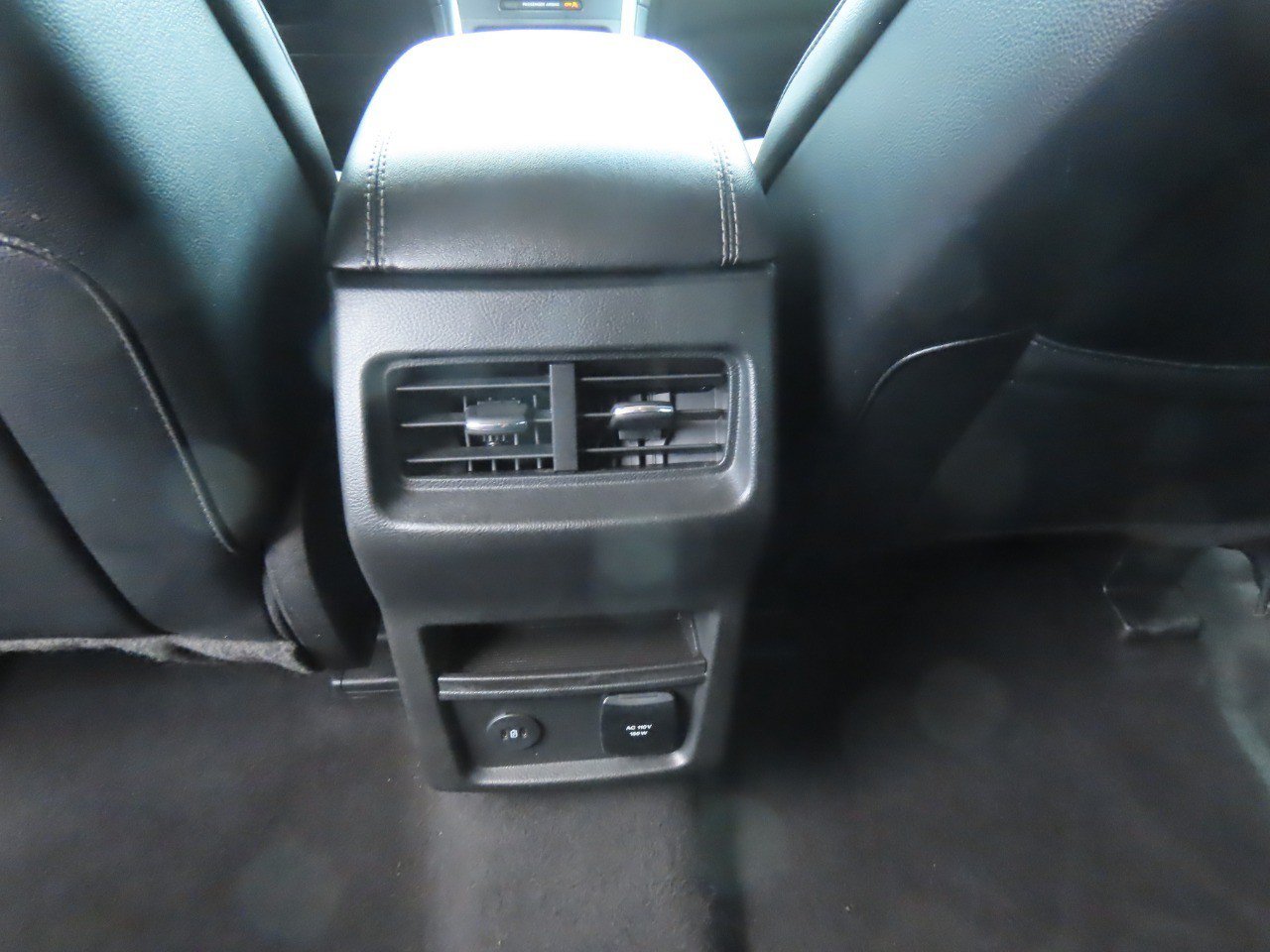 Used 2023 Ford Edge Titanium AWD/4WD image 22