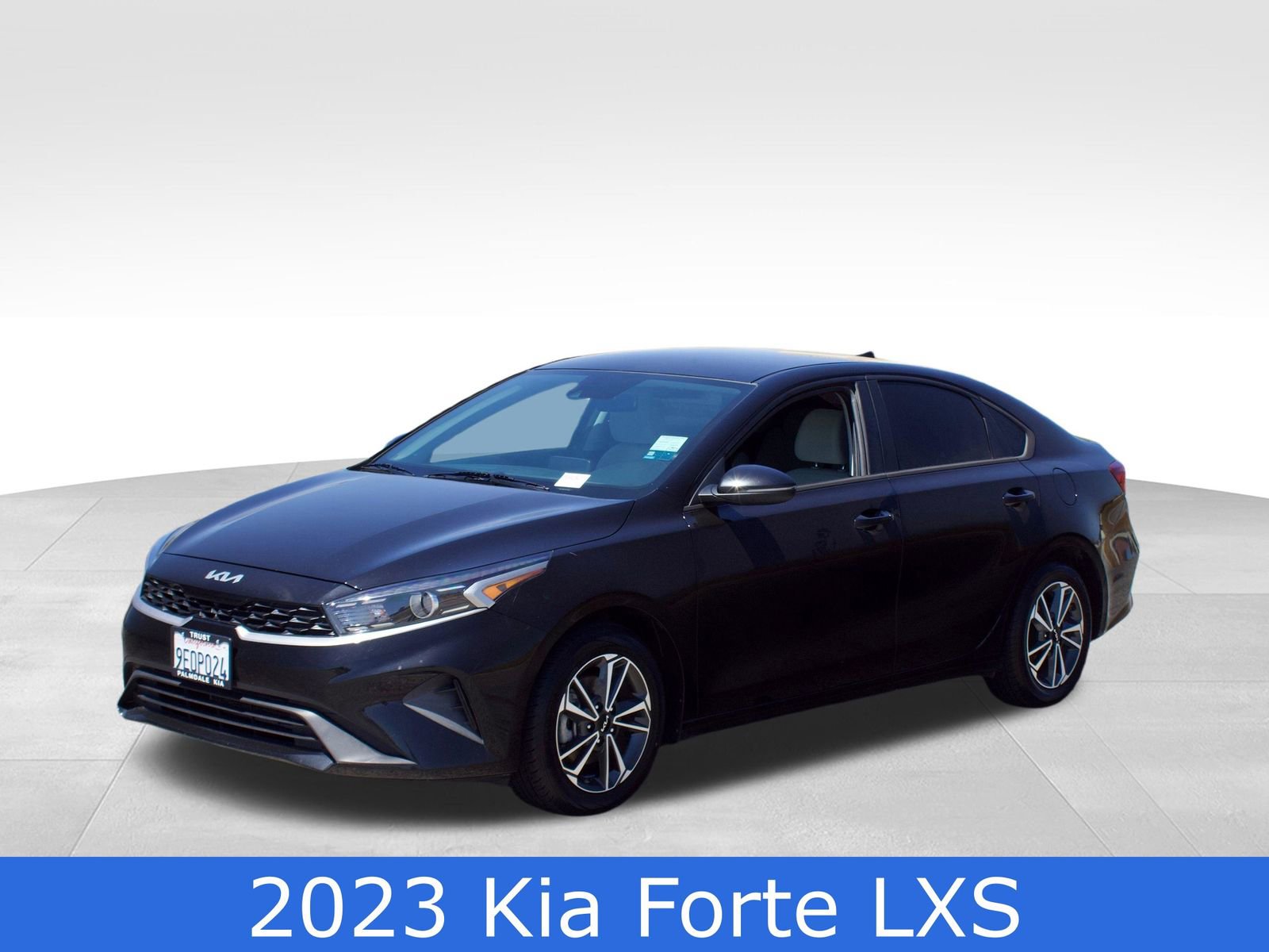 Used 2023 Kia Forte LXS w/ LXS Technology Package
