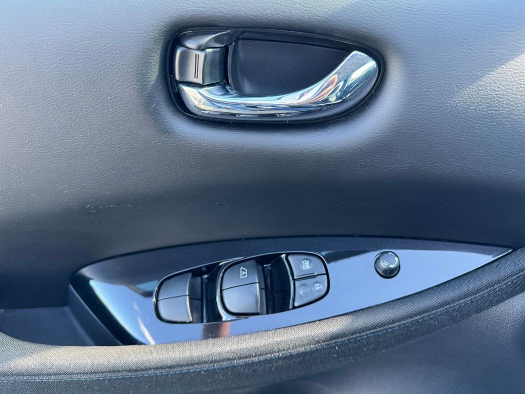 Used 2019 Nissan Leaf SV Plus w/ SV All Weather Package image 16