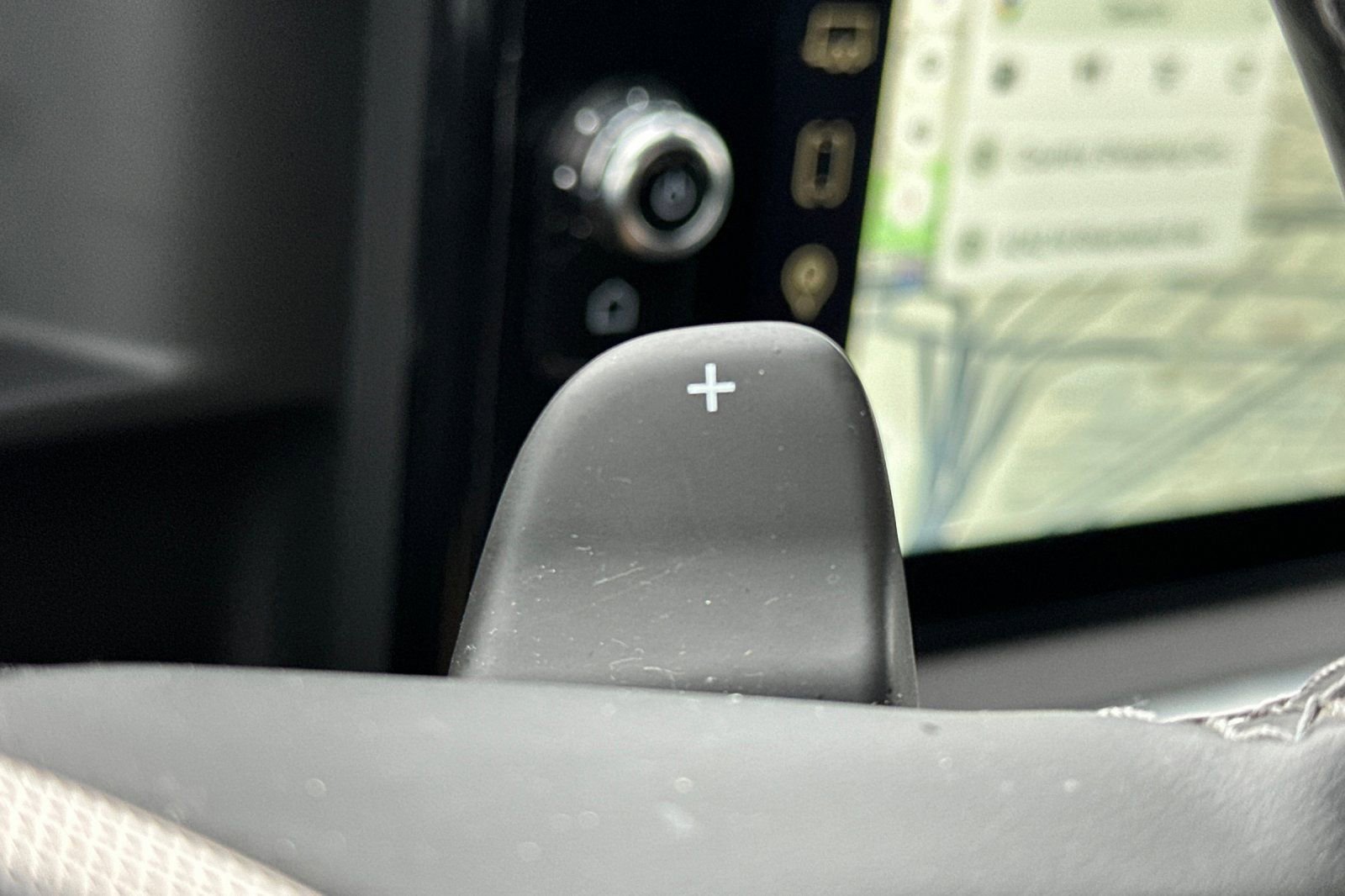 Used 2024 GMC Sierra 1500 Denali w/ Technology Package image 39