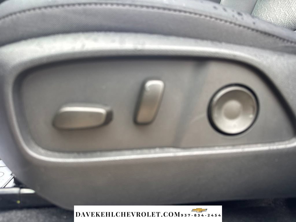 Used 2025 Chevrolet Equinox LT w/ Convenience Package II FWD image 15