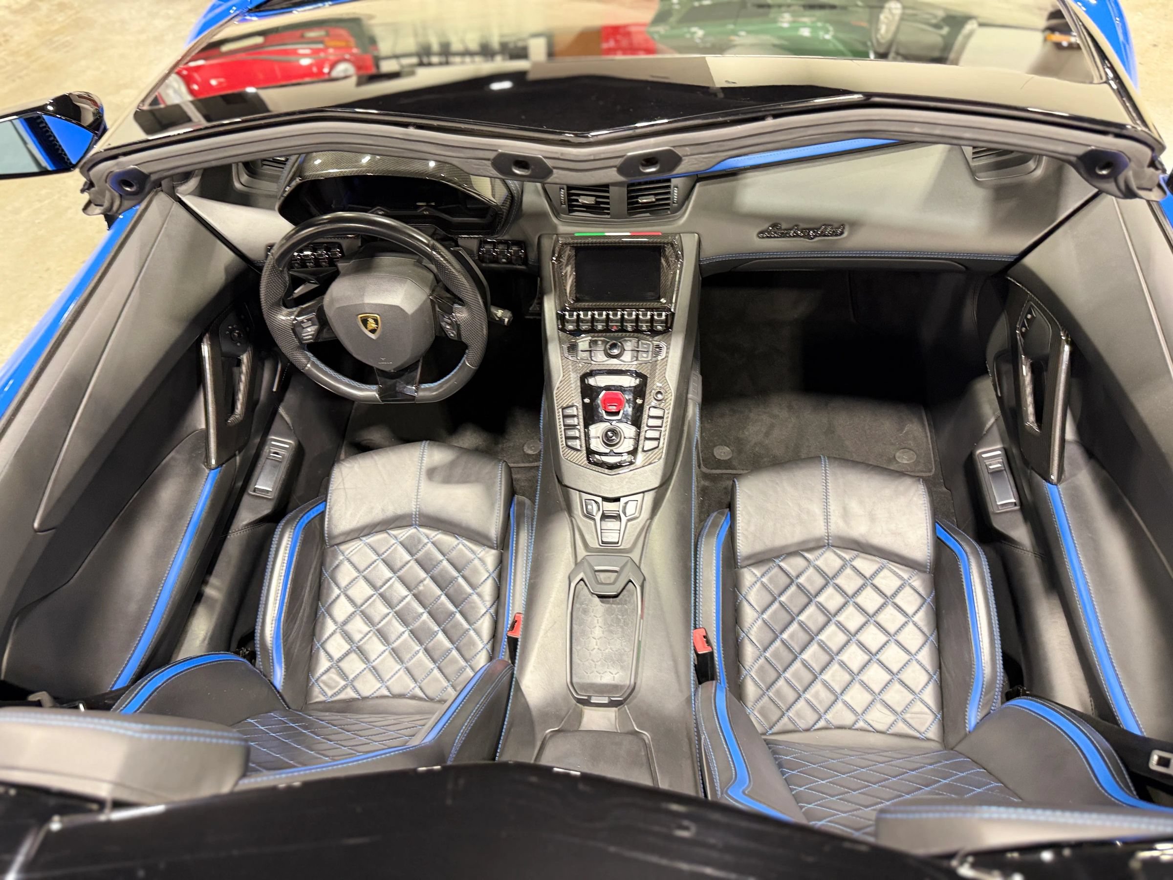 Used 2018 Lamborghini Aventador S AWD/4WD image 83