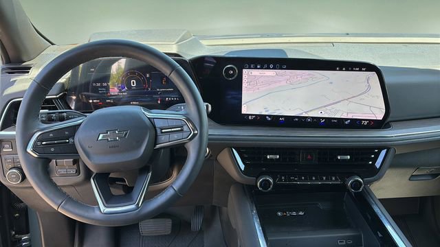 Used 2025 Chevrolet Tahoe Z71 w/ Z71 Off-Road Package AWD/4WD image 10