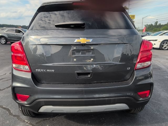 Used 2017 Chevrolet Trax LT w/ LT Convenience Package AWD/4WD image 7