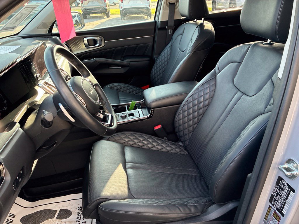 Used 2023 Kia Sorento SX AWD/4WD image 38