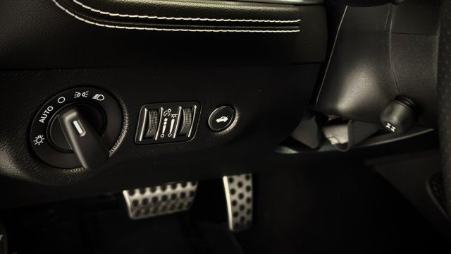 Used 2022 Dodge Challenger SRT Hellcat Redeye RWD image 14