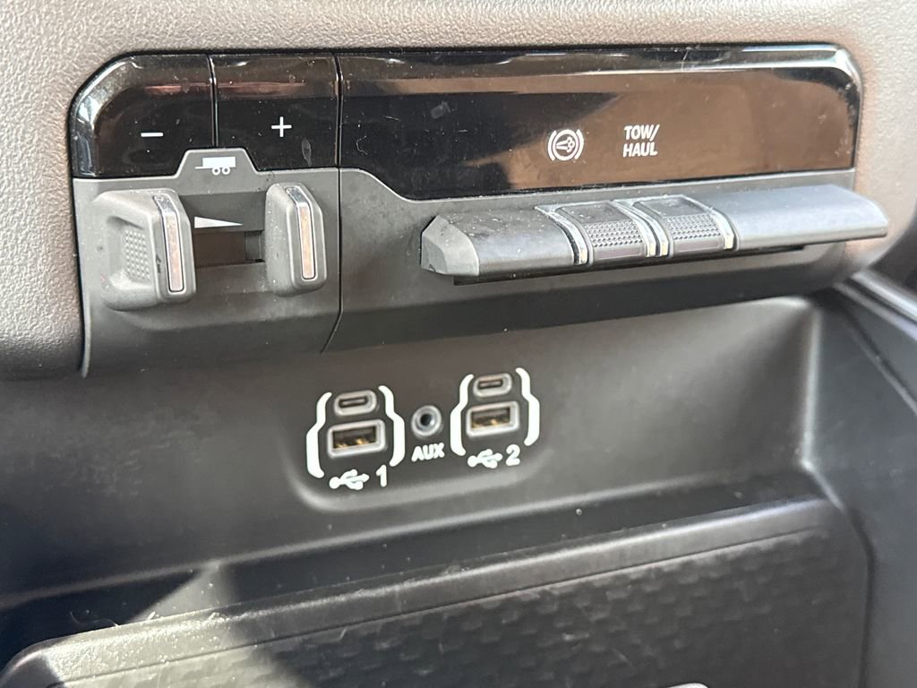 Used 2021 RAM 2500 Big Horn w/ Level 1 Equipment Group image 26