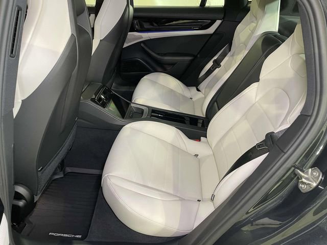 New 2026 Porsche Panamera 4 image 19