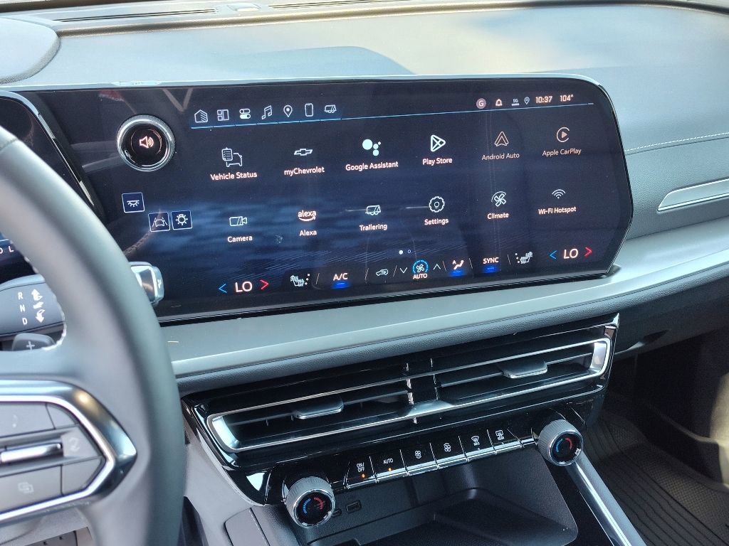 New 2025 Chevrolet Traverse LT w/ Driver Confidence Package image 12