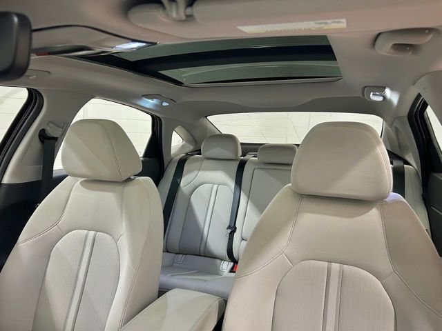 Used 2023 Hyundai Sonata SEL w/ Convenience Package image 45
