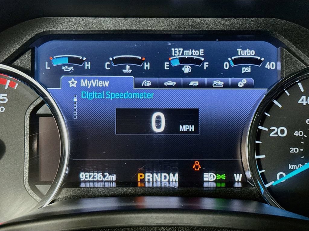 Used 2021 Ford F250 Lariat w/ Lariat Ultimate Package AWD/4WD image 14