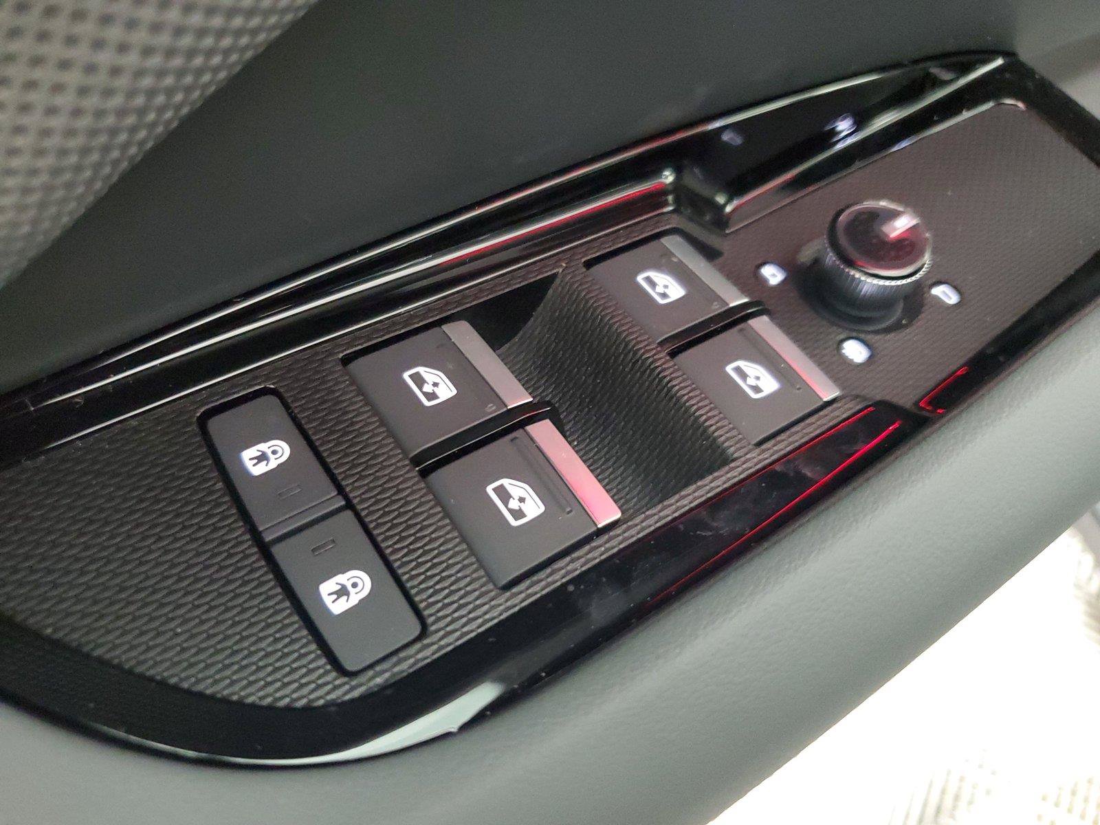 New 2026 Audi Q3 quattro 2.0T AWD/4WD image 21