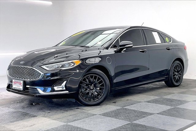 Used 2019 Ford Fusion Energi Titanium image 12