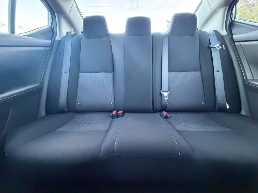 Used 2024 Nissan Sentra SV FWD image 18